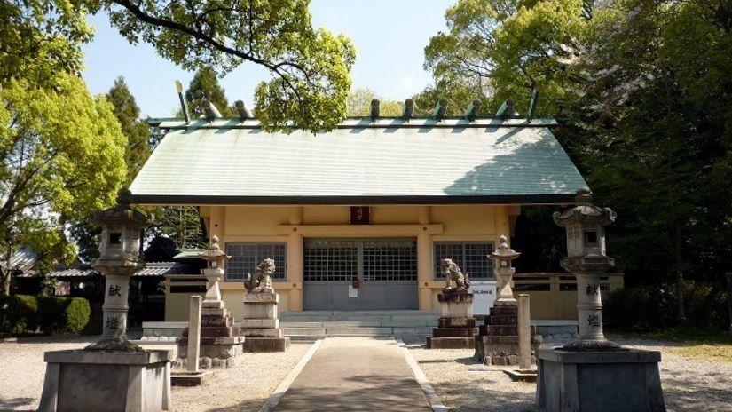 上地八幡宮の近隣の神社の戸崎神明宮